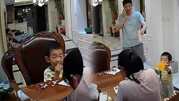 Bé trai có hành động ấm áp khi mẹ bị sặc thức ăn