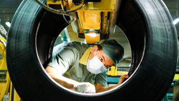 Samsung giúp miền Trung xây dựng nhà máy thông minh