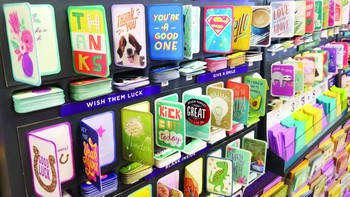 Cánh thiệp hồi sinh