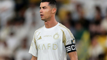 Đá hỏng phạt đền, Ronaldo viết 7 chữ gửi người hâm mộ Al Nassr