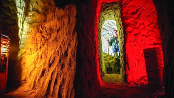 Tunnel Girl và làn sóng những người mê đào hầm