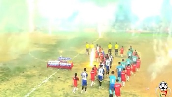 Màn chào sân ngợp đầy pháo hoa