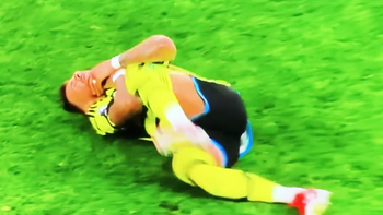 Màn kịch vụng về của Ben White khiến Arsenal mất vui