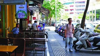 Sử dụng vỉa hè: làm đẹp lòng tất cả được không?