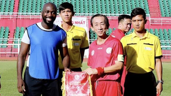 Trận bóng đặc biệt, cổ vũ Euro 2024 trên sân Thống Nhất