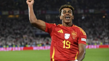 Lamine Yamal giành thêm danh hiệu bàn thắng đẹp nhất Euro 2024