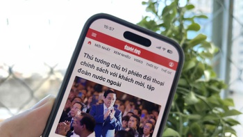 Người dùng Việt đặt cọc mua hơn 50.000 iPhone 16, đêm nay giao hàng