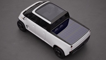 Bán tải điện năng lượng mặt trời: To như SUV A nhưng thùng ngang Triton, pin mặt trời bổ sung 10km