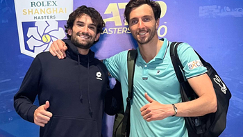 Anh em họ đối đầu ở chung kết Shanghai Masters 2025