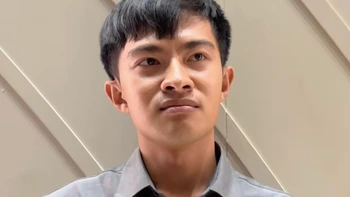 Lê Tuấn Khang: 'Anh chị có chửi em trên mạng thì chửi, gặp ngoài đừng quýnh em nha'