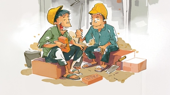 Hai anh thợ hồ bàn chuyện giá vàng