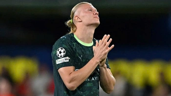 Haaland cân bằng kỷ lục ghi bàn liên tiếp của Ronaldo