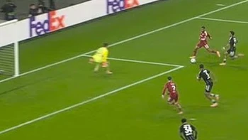 Fan Liverpool dự báo tương lai u ám của Salah vì 'lối đá ích kỷ'