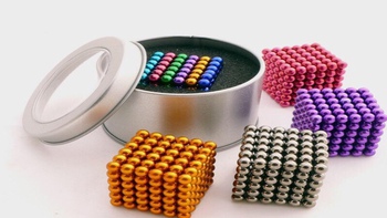 Nuốt gần 100 viên nam châm nhỏ, bé trai 13 tuổi phải cắt ruột để cứu mạng