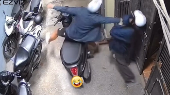 Không hiểu ngoài kia họ yêu nhau kiểu gì?