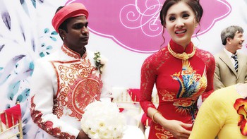 Nguyệt Ánh phản hồi tin đồn 'ly hôn chồng Ấn Độ'