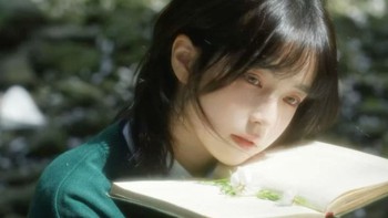 Từ nào trong tiếng Việt đọc ngược, xuôi đều có nghĩa?