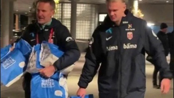 Haaland mừng chiến thắng ở vòng loại World Cup bằng 70 ổ bánh mì