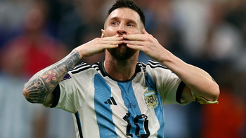 Người hâm mộ có thể dùng bữa tối cùng Messi với giá gần 300 triệu đồng