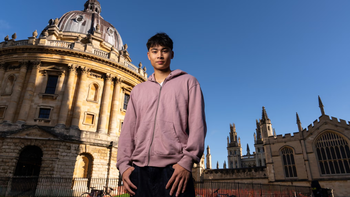 Sao trẻ Man City giải nghệ để học Đại học Oxford