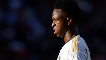 Man Utd gây sốc khi chuẩn bị 200 triệu euro để rước Vinicius