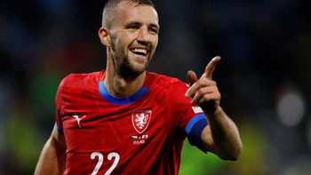 Tuyển CH Czech bị cắt thưởng vì phớt lờ cổ động viên