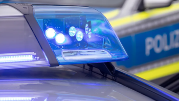 Cầu thủ Đức bị đánh nhập viện vì… ghi bàn