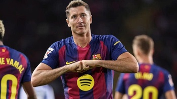 Barca gây sốc khi từng yêu cầu Lewandowski ngừng ghi bàn