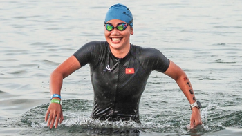 Ánh Viên khoe thi 3 môn phối hợp, kết quả thế nào mà nhận ngàn tim?