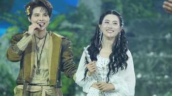 Đội Vũ Cát Tường và B Ray quyết chiến trong Anh trai say hi