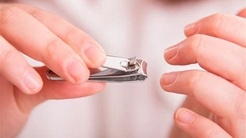 Quiz: Thói quen cắt móng tay nói gì về bạn?