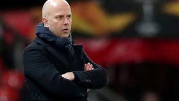 Arne Slot bỏ lễ trao danh hiệu HLV xuất sắc nhất mùa sau thất bại bẽ bàng của Liverpool