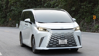 'Lexus LM 500h là MPV nhưng cảm giác như SUV, có chế độ độc quyền đến LX 600 cũng thèm muốn'