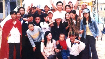 Nhớ bụi phấn trên mái tóc thầy cô - Kỳ cuối: Thầy hiệu trưởng trường làng