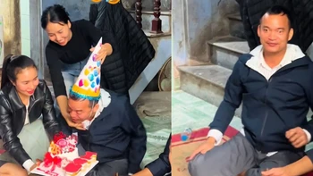 Thanh niên ngơ ngác với màn thổi bánh kem nhanh hơn tốc độ ánh sáng