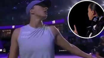 Iga Swiatek yêu cầu vị khán giả say xỉn ra khỏi sân ở Saudi Arabia