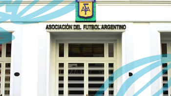 Liên đoàn bóng đá và hơn 12 CLB của Argentina dính nghi vấn rửa tiền