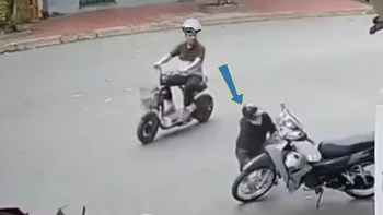Tên trộm 'bỏ của chạy lấy người' khi bị bắt quả tang