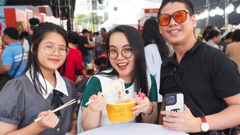 Vợ chồng nhạc sĩ Nguyễn Duy Hùng, Sa Huỳnh: 'Ai mê phở mà đến Ngày của Phở dễ tan chảy trái tim lắm'