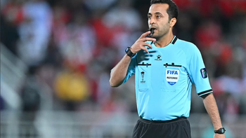 Phó giáo sư Iran làm trọng tài trận chung kết U22 Việt Nam – Thái Lan