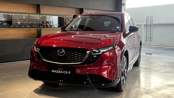 Loạt xe mới đã về Việt Nam vẫn chưa ra mắt: Phần lớn là xe hybrid, có cả mẫu đời trước top doanh số