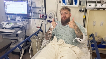 Đánh thua Anthony Joshua, Jake Paul phải húp cháo cả tuần