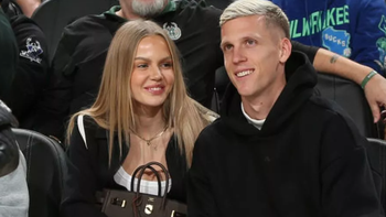 Sao Barca Dani Olmo suýt khiến bạn gái bỏ đi vì… tiếng nhai