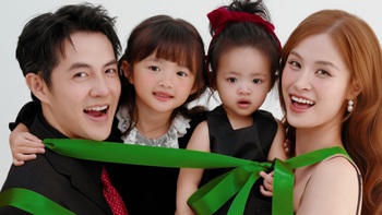 Sao Việt rộn ràng đón Giáng sinh 2025