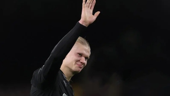 Haaland chạm mốc 100 bàn Ngoại hạng Anh nhanh nhất lịch sử