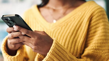 Google gây tranh cãi dữ dội vì 'báo' tin nhắn của nhân viên cho lãnh đạo