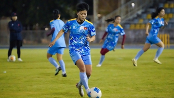 Tuyển nữ Việt Nam - Malaysia: Cuộc đua chiếm lợi thế