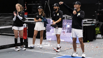 Vì sao 4 người này chơi pickleball liên tục 49 tiếng?