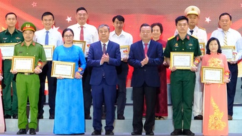 Giao lưu điển hình học tập và làm theo lời Bác khu vực phía Nam: Hạnh phúc - đích đến của mọi nỗ lực