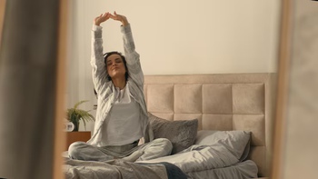 Ngủ hay tập thể dục quan trọng hơn đối với sức khỏe?